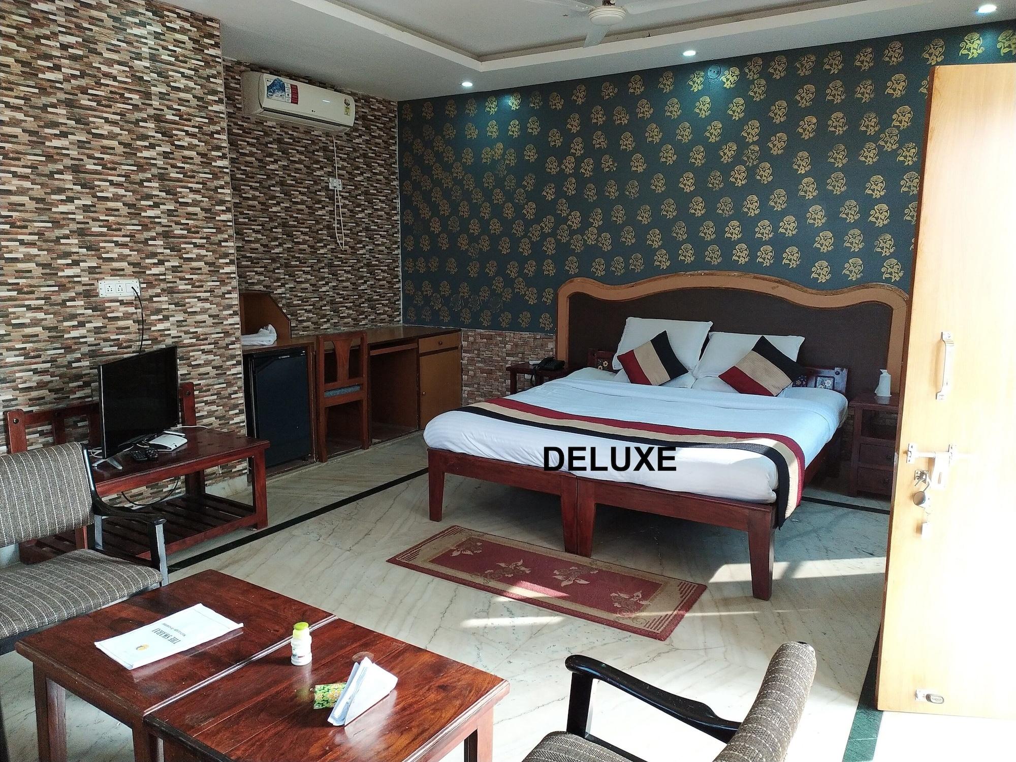 Swaraj Resorts Bharatpur Eksteriør billede