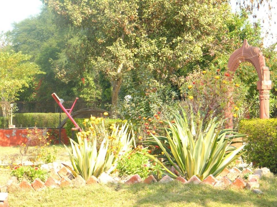 Swaraj Resorts Bharatpur Eksteriør billede
