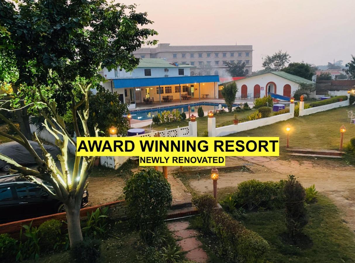 Swaraj Resorts Bharatpur Eksteriør billede