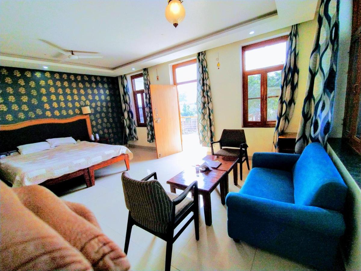 Swaraj Resorts Bharatpur Eksteriør billede